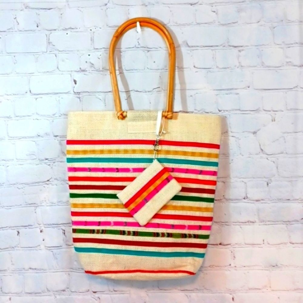 Boho Rainbow Woman's Beachy  Light Wicker 2 Piece Bag & Change Purse